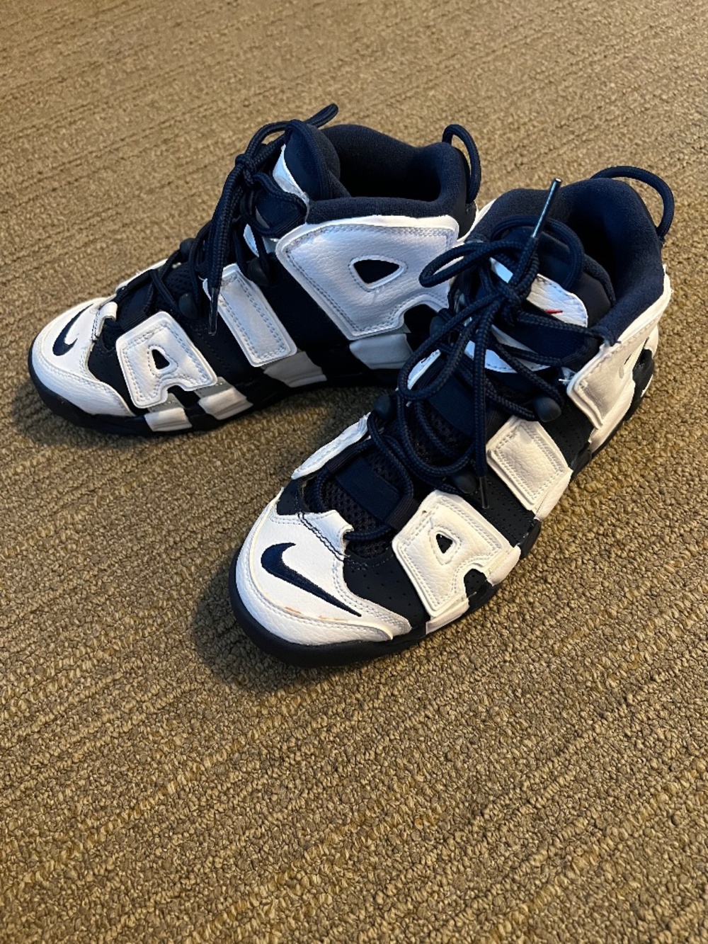 Boy’s Nike Air in Excellent Condition
